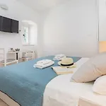 Ragusa City Walls Apartments
