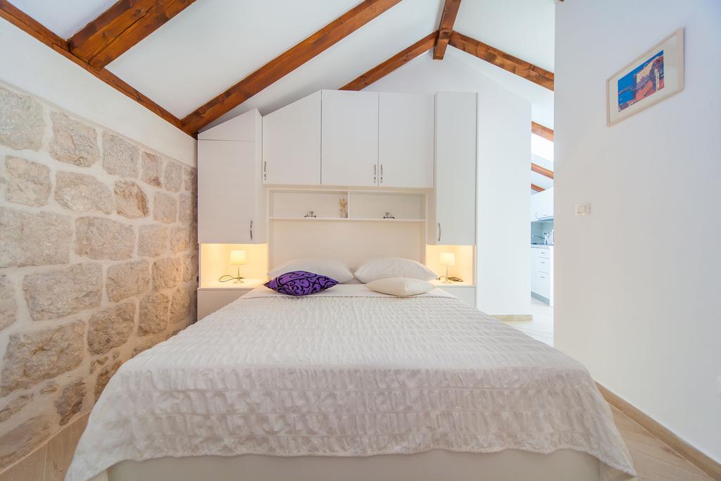 Apartman Walls *